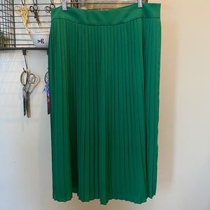 J. Crew Green Pleated Skirt